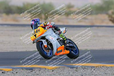 media/Sep-24-2022-CVMA (Sat) [[a45f954247]]/Race 10 Amateur Supersport Middleweight/